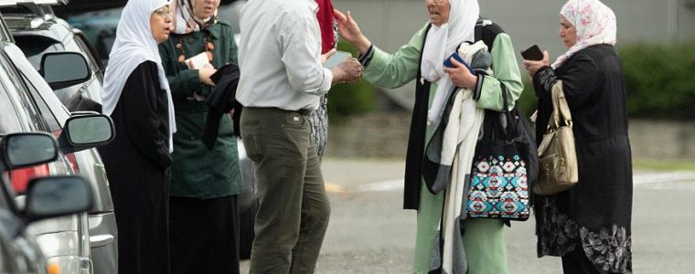 How Should Muslims Respond to Christchurch Mosque Attack?
