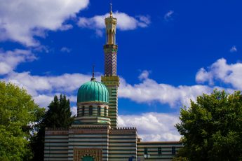 “We Used to Have No Regard for Women”: Gender Equity and the Advent of Islam